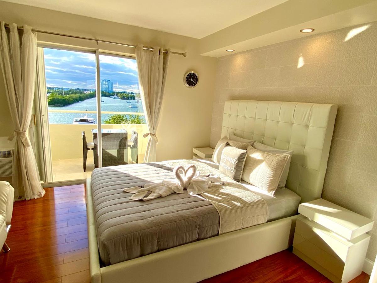 Modern Waterfront Apartment With Miami Skyline View, Free Parking 5 Mins Drive To Miami Beach Exterior foto